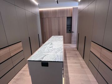 Venta de casa en Privada San Lorenzo, Lomas de Campanario Norte.