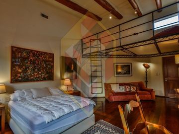 VENDE  O RENTA CASA EN CALLE CERRADA EN LOMAS ALTAS