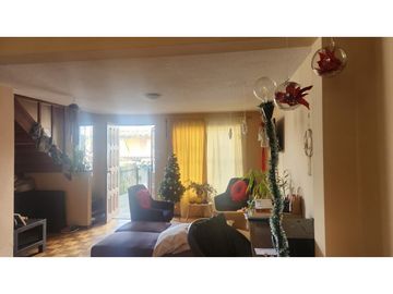 VENTA CASA JUNTO AL MEGAKYWI ELOY ALFARO