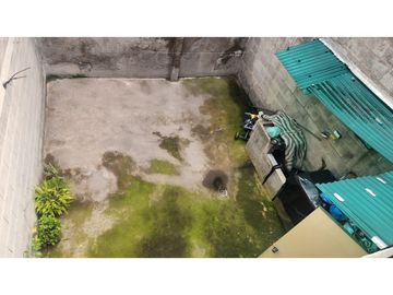 VENTA CASA JUNTO AL MEGAKYWI ELOY ALFARO