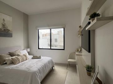 Casa en venta en Cancún, residencial privado con alberca semiolimpica y 3.2 hectáreas de areas verdes