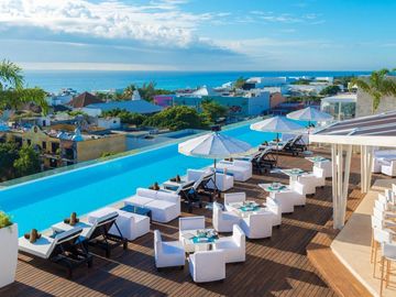 ESTUDIO EN VENTA EN PLAYA DEL CARMEN  CON VISTA AL MAR Y SPA DE CLASE MUNDIAL