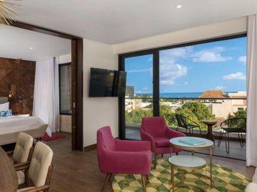 ESTUDIO EN VENTA EN PLAYA DEL CARMEN  CON VISTA AL MAR Y SPA DE CLASE MUNDIAL