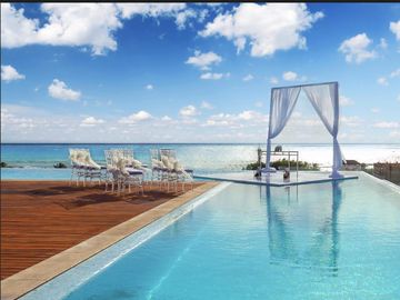 ESTUDIO EN VENTA EN PLAYA DEL CARMEN  CON VISTA AL MAR Y SPA DE CLASE MUNDIAL