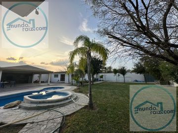 Quinta en  Venta Portal de Zuazua
