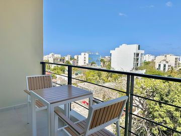 ESTUDIO EN VENTA PLAYA DEL CARMEN ENTREGA INMEDIATA ALBERCA/LOBY/HAMACAS
