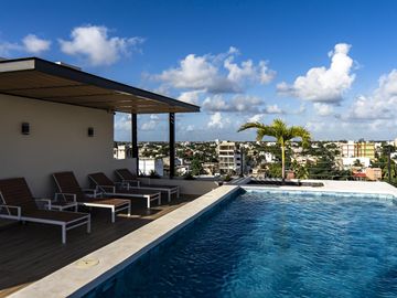 ESTUDIO EN VENTA PLAYA DEL CARMEN ENTREGA INMEDIATA ALBERCA/LOBY/HAMACAS