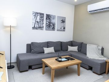 ESTUDIO EN VENTA PLAYA DEL CARMEN ENTREGA INMEDIATA ALBERCA/LOBY/HAMACAS