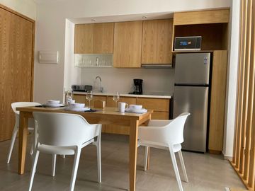 ESTUDIO EN VENTA PLAYA DEL CARMEN ENTREGA INMEDIATA ALBERCA/LOBY/HAMACAS