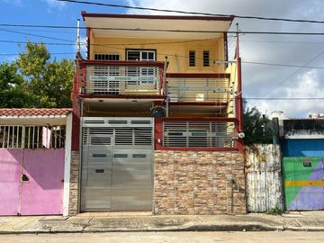 Casa en Venta Av. Cuauhtémoc, Col. Puerto México, Coatzacoalcos, Ver.