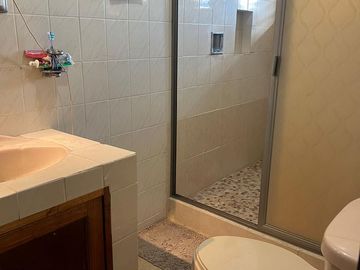 Casa en Venta Av. Cuauhtémoc, Col. Puerto México, Coatzacoalcos, Ver.