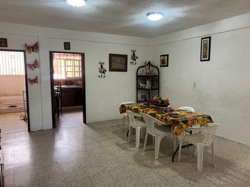 Casa en Venta Av. Cuauhtémoc, Col. Puerto México, Coatzacoalcos, Ver.