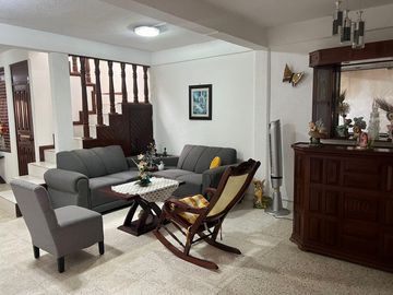 Casa en Venta Av. Cuauhtémoc, Col. Puerto México, Coatzacoalcos, Ver.