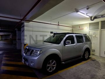 AMPLIO DEPARTAMENTO DE 3 DORMITORIOS EN ZONA CÉNTRICA DE SURQUILLO