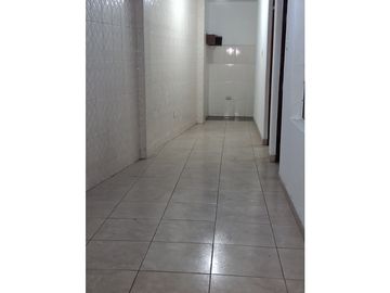 Se vende en Ocasión Dpto. Primer piso con cochera San Martin de Porres