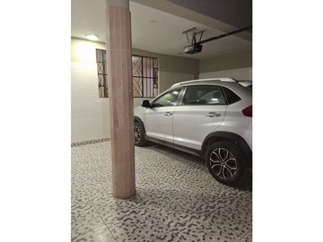 Se vende en Ocasión Dpto. Primer piso con cochera San Martin de Porres