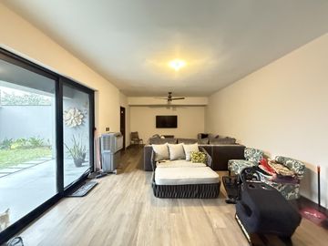 Casa en  VENTA priv Santa Isabel - Zona El Barro carr nacional Monterry