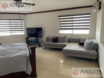 CASA EN VENTA EN CUMBRES 3ER SECTOR