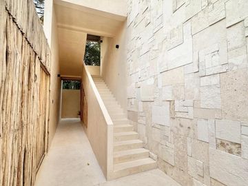 DEPARTAMENTO EN VENTA EN TULUM, ALBERCA, AMUEBLADO Y EQUIPADO, GYM, PET FRIENDLY