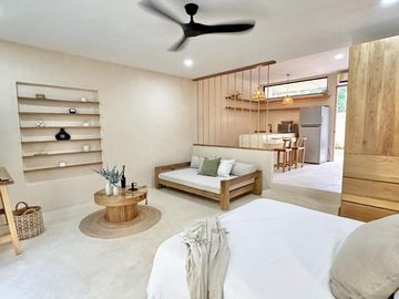 DEPARTAMENTO EN VENTA EN TULUM, ALBERCA, AMUEBLADO Y EQUIPADO, GYM, PET FRIENDLY