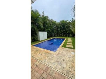 SE VENDE APARTAMENTO PLANTA BAJA CON PISCINA,  EN BUENAVENTURA