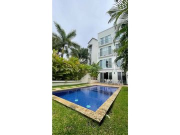 SE VENDE APARTAMENTO PLANTA BAJA CON PISCINA,  EN BUENAVENTURA