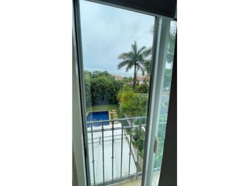 SE VENDE APARTAMENTO PLANTA BAJA CON PISCINA,  EN BUENAVENTURA