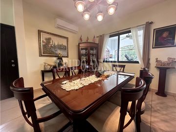 Se Vende hermosa Casa en Hacienda Pacífica con Casita de Huéspedes