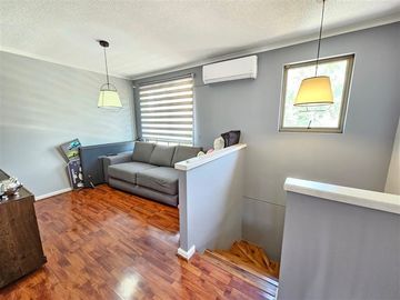 Casa en Venta en A un costado del Colegio Pumahue de Huechuraba