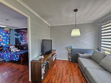 Casa en Venta en A un costado del Colegio Pumahue de Huechuraba