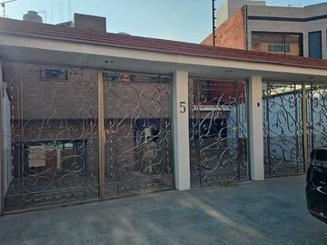 VENTA CASA EN LOMAS DE VALLE DORADO, LA MEJOR CERRADA