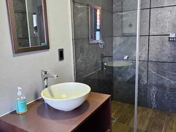 VENTA CASA EN LOMAS DE VALLE DORADO, LA MEJOR CERRADA
