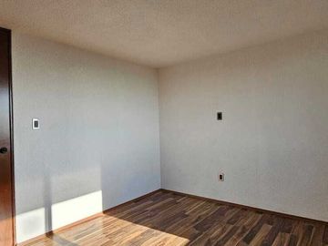 VENTA CASA EN LOMAS DE VALLE DORADO, LA MEJOR CERRADA