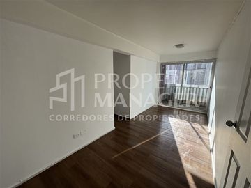 Departamento en Venta en Torre E Depto 3D-1B Remodelado Orientación Poniente