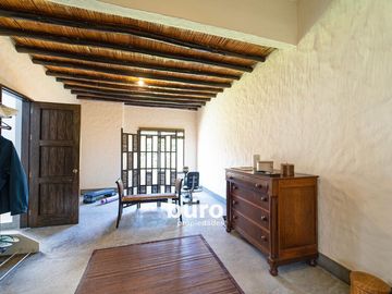 PRECIOSA CASA DE CAMPO EN VENTA CON PLANTACIÓN DE PALTOS, MALA