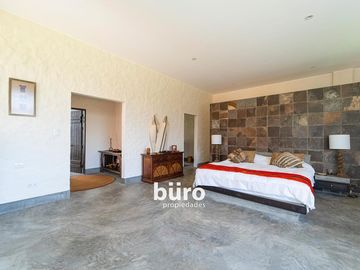 PRECIOSA CASA DE CAMPO EN VENTA CON PLANTACIÓN DE PALTOS, MALA
