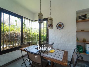 PRECIOSA CASA DE CAMPO EN VENTA CON PLANTACIÓN DE PALTOS, MALA