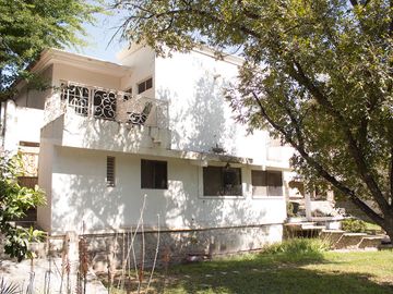 CASA EN VENTA EN LAS ROSAS