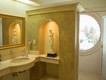 CASA EN VENTA EN LAS ROSAS