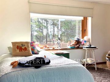 Venta amplia y luminosa casa en Bosques de Montemar