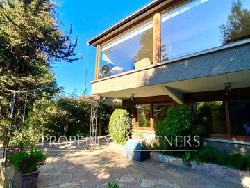 Venta amplia y luminosa casa en Bosques de Montemar