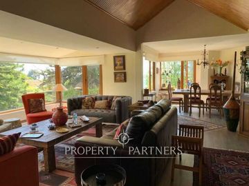 Venta amplia y luminosa casa en Bosques de Montemar