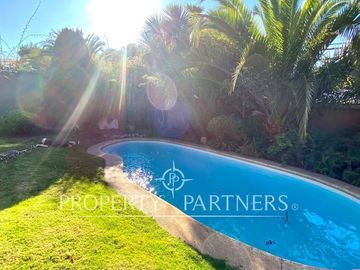 Venta amplia y luminosa casa en Bosques de Montemar
