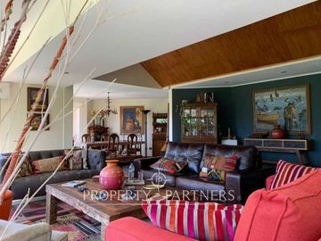 Venta amplia y luminosa casa en Bosques de Montemar