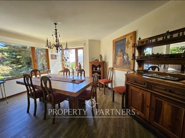 Venta amplia y luminosa casa en Bosques de Montemar