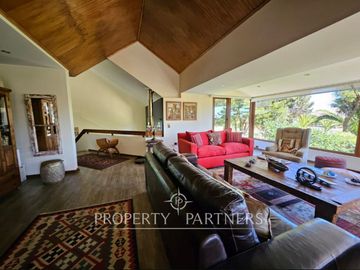 Venta amplia y luminosa casa en Bosques de Montemar