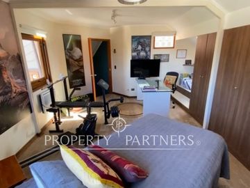 Venta amplia y luminosa casa en Bosques de Montemar
