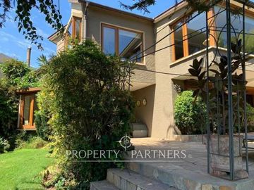 Venta amplia y luminosa casa en Bosques de Montemar