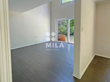 Casa en Venta en Casa para remodelar excelente ubicación