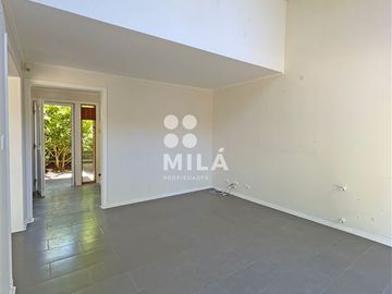 Casa en Venta en Casa para remodelar excelente ubicación